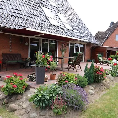 Apartment With 2 Bedrooms *