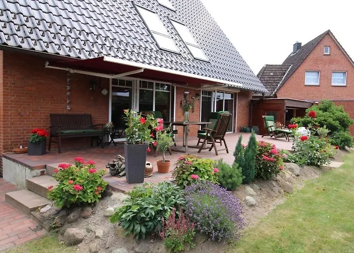 Apartment With 2 Bedrooms *