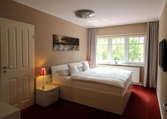 Apartment With 2 Bedrooms *